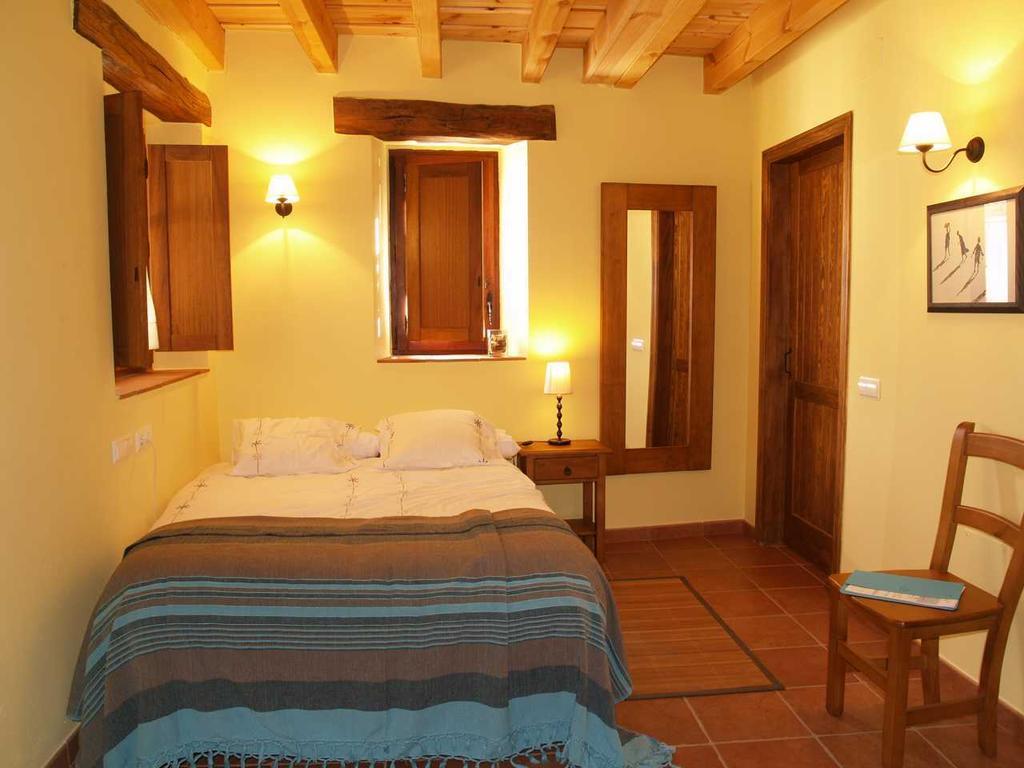 Hotel Rural Piedra Abierta San Martín de Perapertú Εξωτερικό φωτογραφία
